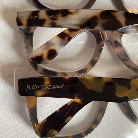 Betsey Johnson Accessories 3 Betsey Johnson Retro Thick Frame